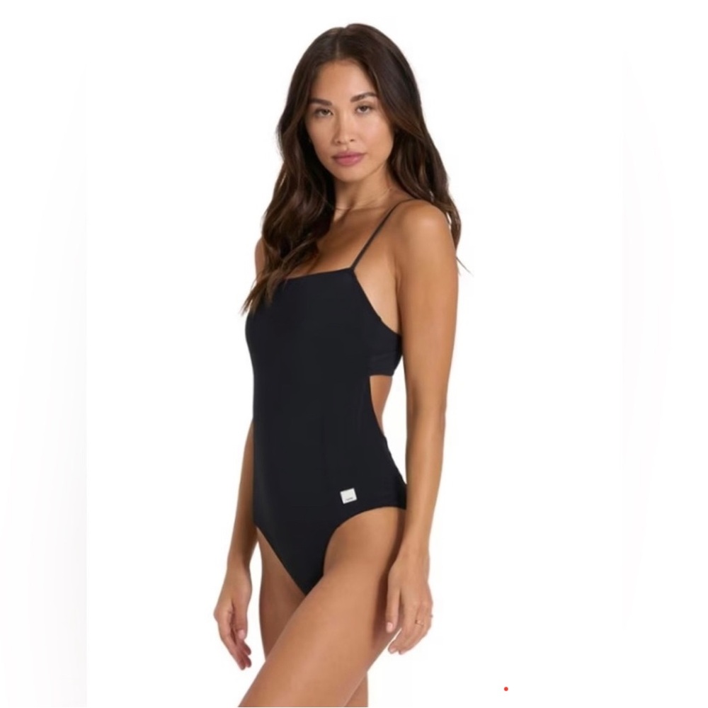 Vuori Dune Black One-Piece Swimsuit